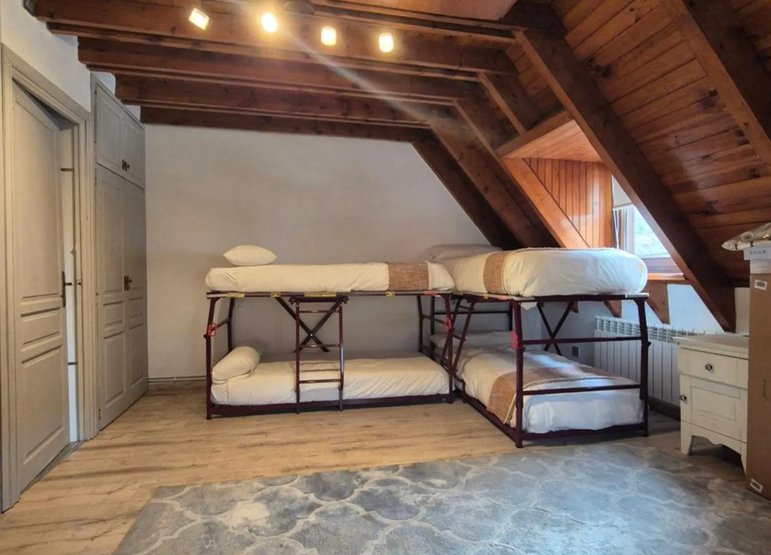 Cozy 3 Bedroom Chalet With Garden & Private Parking Vielha 0*,
